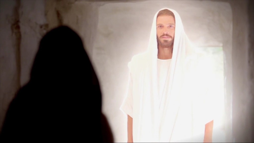 Seit seiner Auferstehung ist der Geist Christi mit einem vollkommenen Körper verbunden Maria begegnet dem auferstandenen Jesus Christus, der da "ein Geist" war.