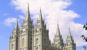 Diskrimiert unsere Gesellschaft gegen Religionen?